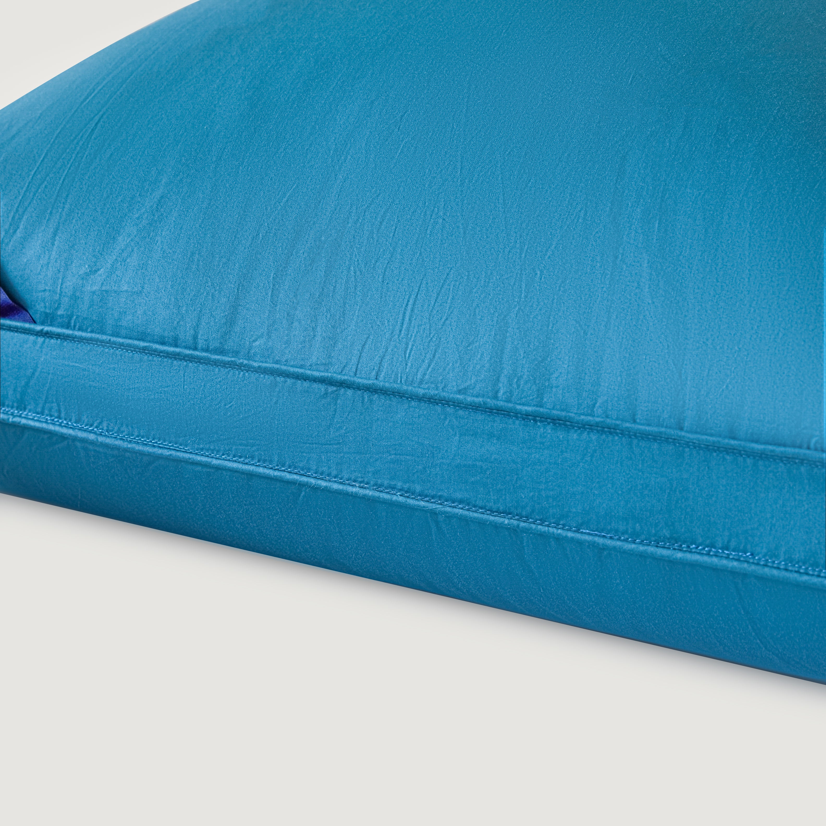 Cloud Goose Down Pillow – Blue