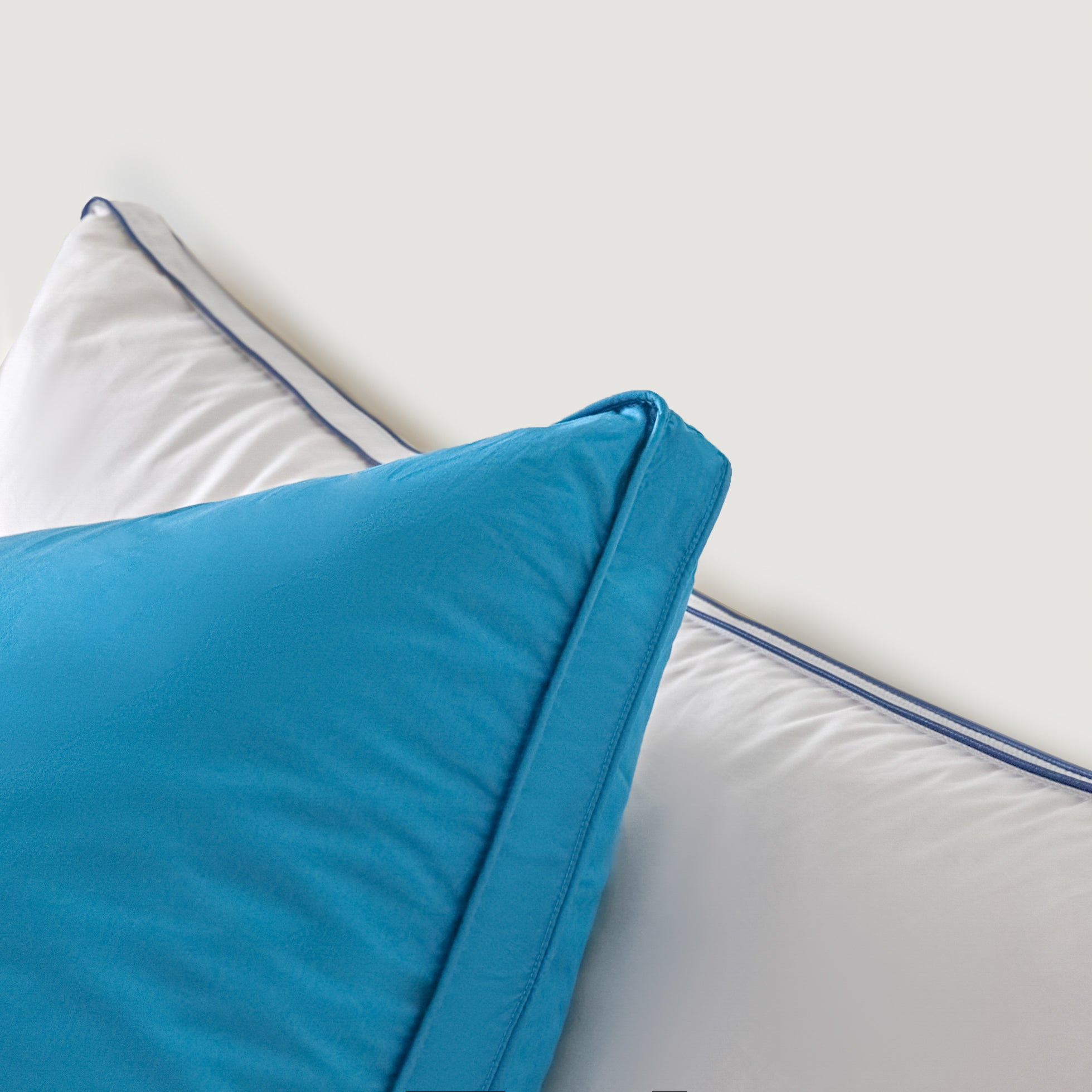 Cloud Goose Down Pillow – Blue