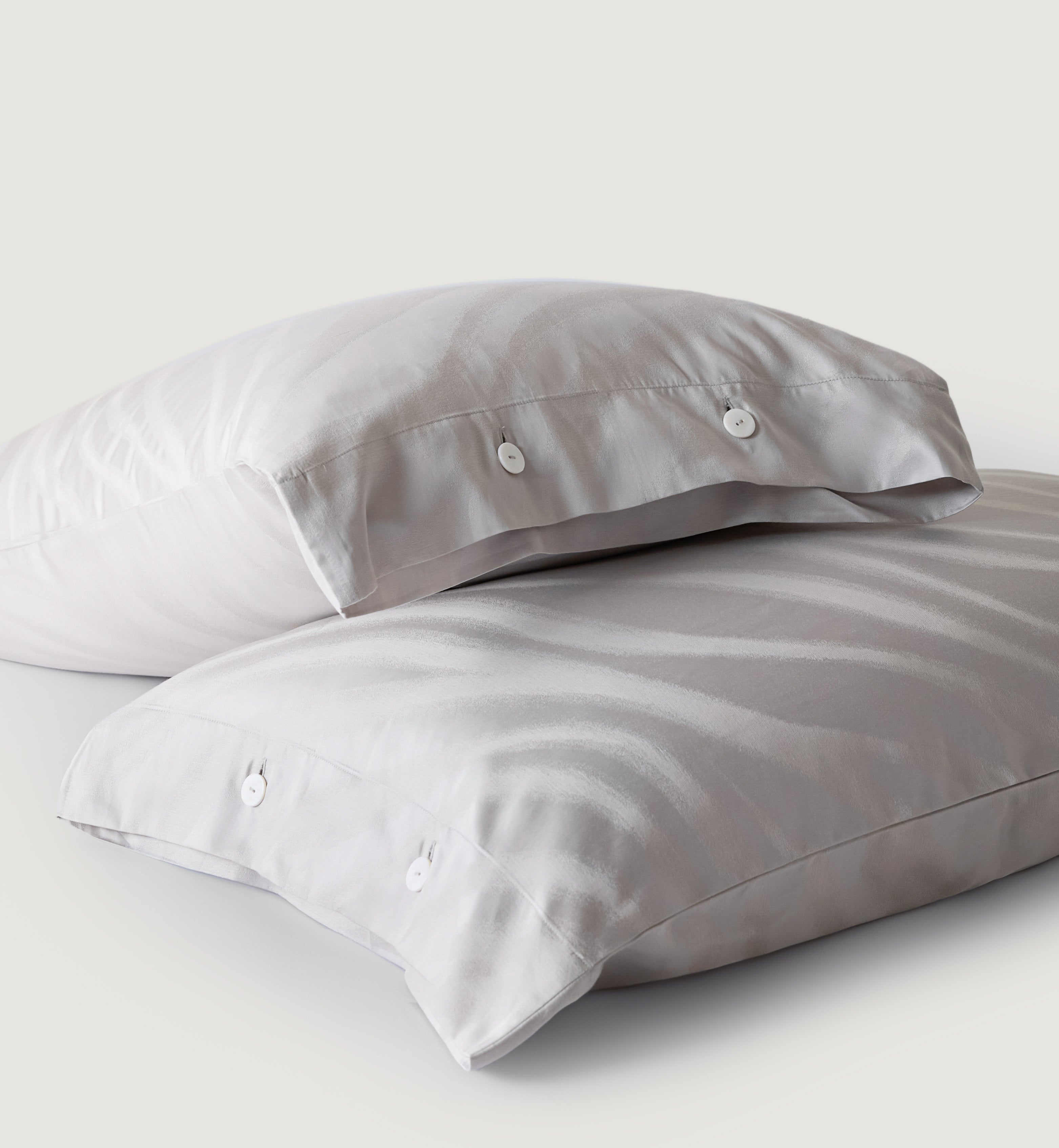 Luxe Lyocell & Cotton Sateen Pillowcase – Silver Leaf