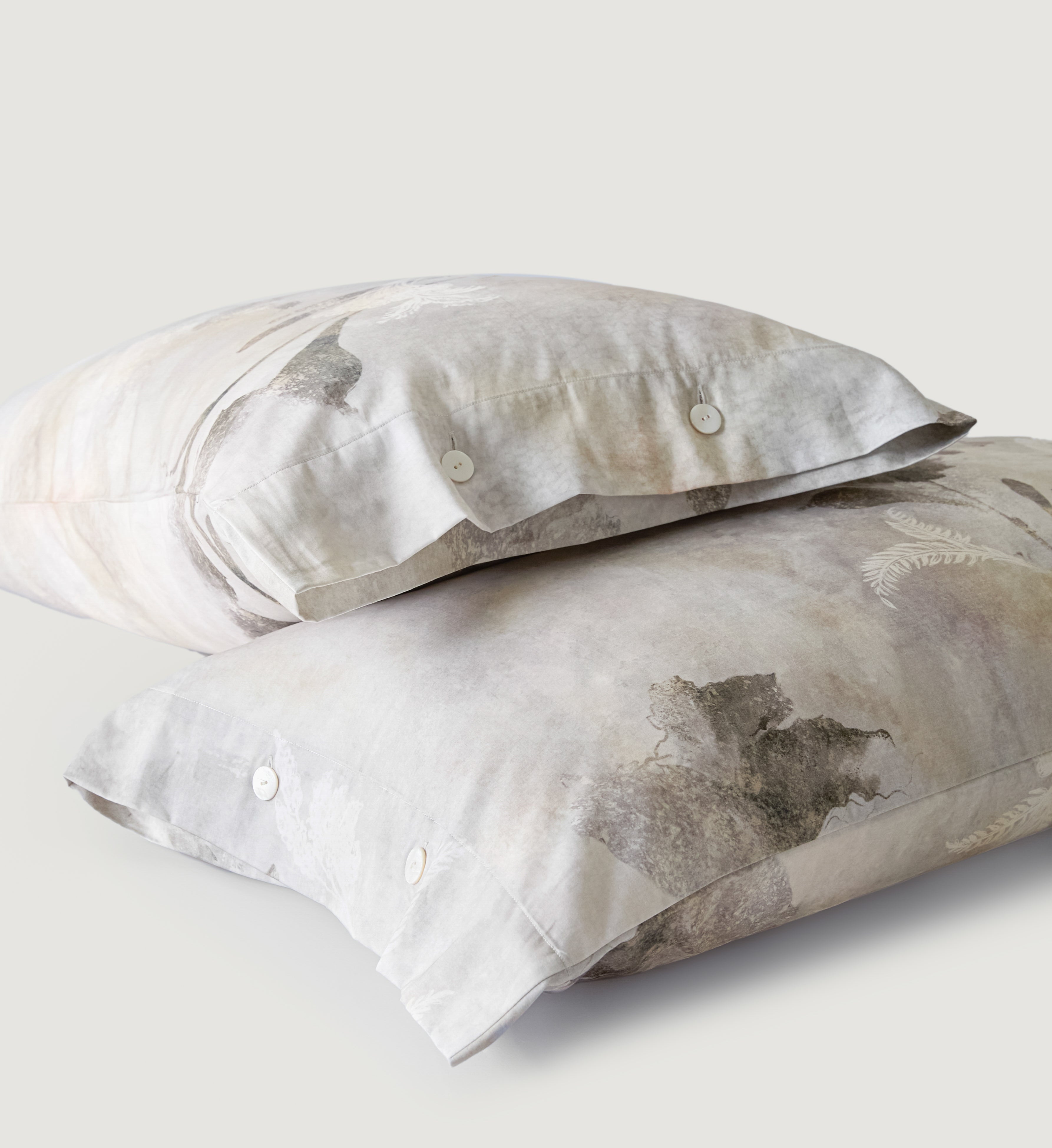 Luxe Lyocell & Cotton Pillowcase – Misty Floral